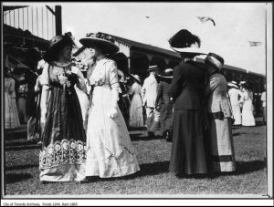 Jockey Club Fashions 1910