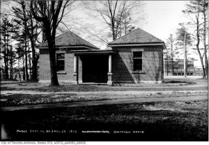 Dufferin Grove Parks Dep't  1913 field house